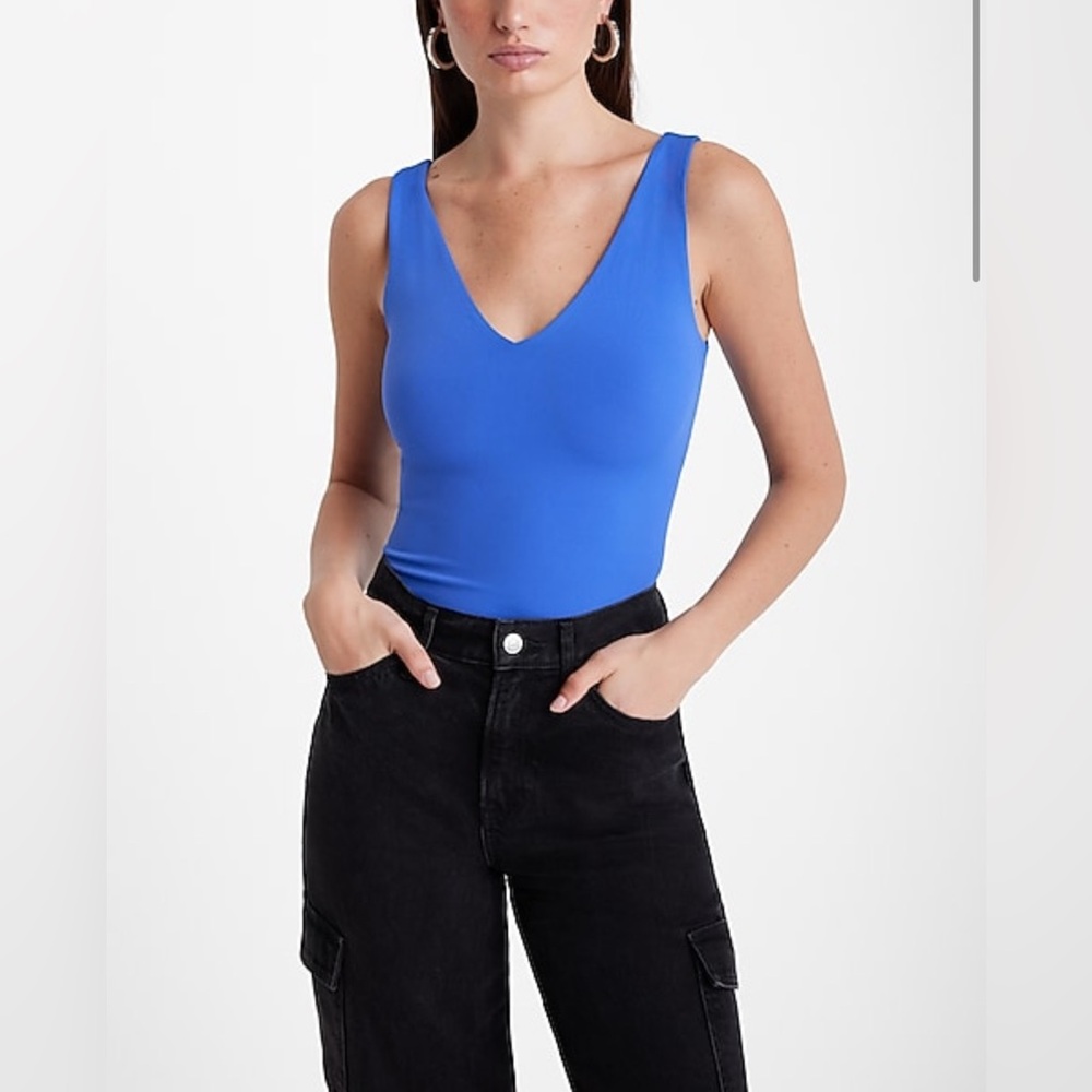 Express cobalt blue v neck tank NWT size small